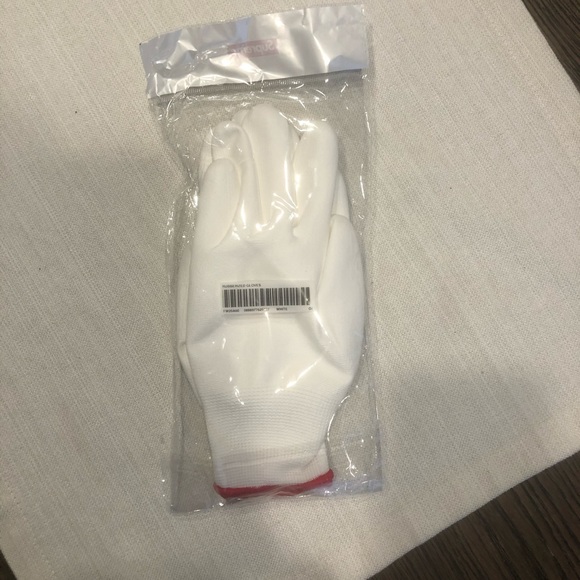 AUTHENTIC SUPREME RUBBER GLOVES - Picture 3 of 3